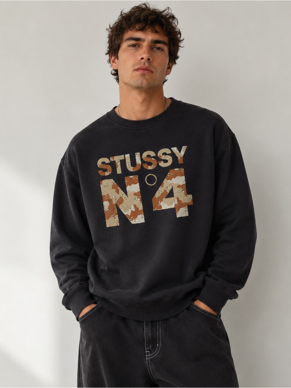 Stussy Black N°4 Logo Crewneck Sweatshirt Size Large Black Camo Logo Streetwear